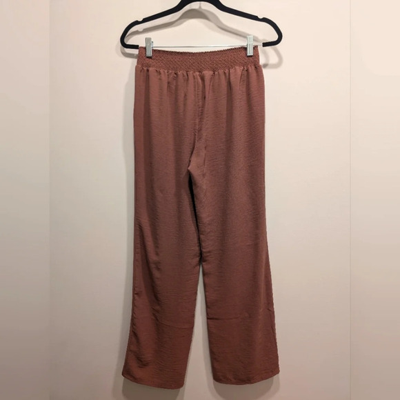 Pink Mauve Smocked Waist Straight Leg Pants Size Medium - Picture 2 of 3